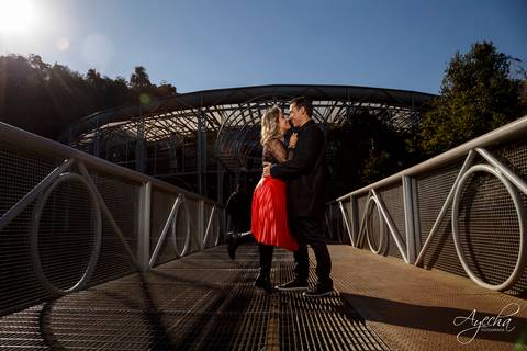 Ensaio Opera de Arame; Ensaio Museu do Olho, Ensaio Rua 24 horas, Pré wedding; Deborah ayecha fotografia; ensaio de casal curitiba; fotografa de casamento curitiba'