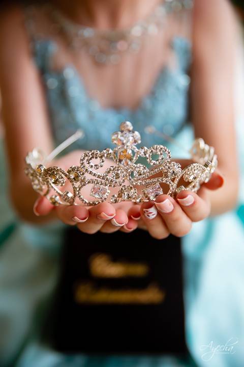 Ensaio15 anos; Debutante; 15 anos Curitiba; Fotógrafa Piraquara; Fotógrafa Curitiba; Inspiração 15 anos; Debutantes Curitiba; Festa de 15 anos; Book 15 anos; Vestidos de Debutante; Eventos Curitiba; Scania Brasil; Meus 15 anos; Ensaios Criativos; '