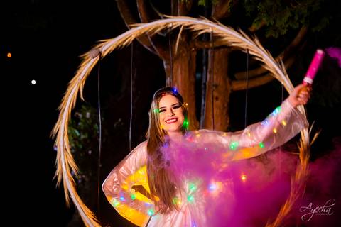 Ensaio15 anos; Debutante; 15 anos Curitiba; Fotógrafa Piraquara; Fotógrafa Curitiba; Inspiração 15 anos; Debutantes Curitiba; Festa de 15 anos; Book 15 anos; Vestidos de Debutante; Eventos Curitiba; Scania Brasil; Meus 15 anos; Ensaios Criativos; '