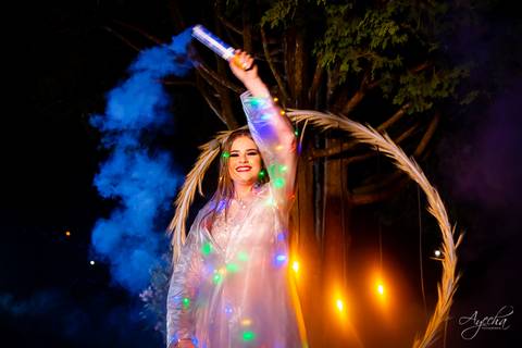 Ensaio15 anos; Debutante; 15 anos Curitiba; Fotógrafa Piraquara; Fotógrafa Curitiba; Inspiração 15 anos; Debutantes Curitiba; Festa de 15 anos; Book 15 anos; Vestidos de Debutante; Eventos Curitiba; Scania Brasil; Meus 15 anos; Ensaios Criativos; '