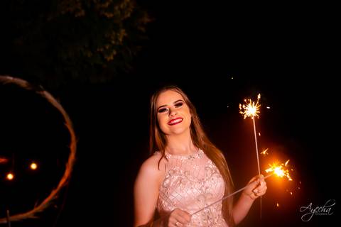 Ensaio15 anos; Debutante; 15 anos Curitiba; Fotógrafa Piraquara; Fotógrafa Curitiba; Inspiração 15 anos; Debutantes Curitiba; Festa de 15 anos; Book 15 anos; Vestidos de Debutante; Eventos Curitiba; Scania Brasil; Meus 15 anos; Ensaios Criativos; '