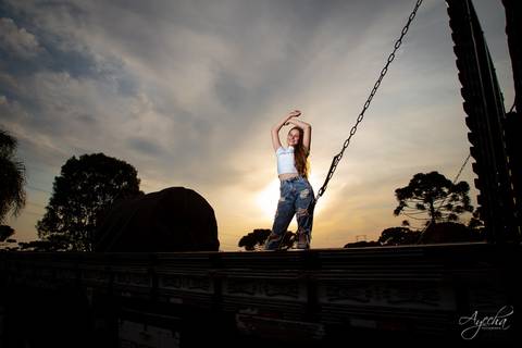 Ensaio15 anos; Debutante; 15 anos Curitiba; Fotógrafa Piraquara; Fotógrafa Curitiba; Inspiração 15 anos; Debutantes Curitiba; Festa de 15 anos; Book 15 anos; Vestidos de Debutante; Eventos Curitiba; Scania Brasil; Meus 15 anos; Ensaios Criativos; '