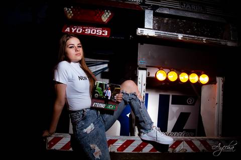 Ensaio15 anos; Debutante; 15 anos Curitiba; Fotógrafa Piraquara; Fotógrafa Curitiba; Inspiração 15 anos; Debutantes Curitiba; Festa de 15 anos; Book 15 anos; Vestidos de Debutante; Eventos Curitiba; Scania Brasil; Meus 15 anos; Ensaios Criativos; '