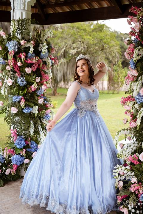 Ensaio de 15 anos; 15 anos Curitiba; Fotografa de debutantes; Inspirações de 15 anos; Chácara Ienkot; Fotografa São José dos Pinhais; Ensaio dos sonhos; Vestidos de Debutante; Fotografa Piraquara; Decoração 15 anos; Meus 15 anos; Ensaio romântico;'