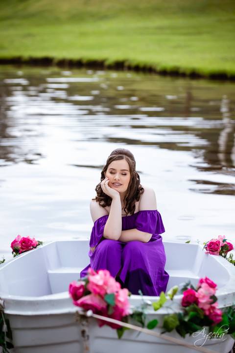 Ensaio de 15 anos; 15 anos Curitiba; Fotografa de debutantes; Inspirações de 15 anos; Chácara Ienkot; Fotografa São José dos Pinhais; Ensaio dos sonhos; Vestidos de Debutante; Fotografa Piraquara; Ensaio externo; Meus 15 anos; Ensaio romântico;'