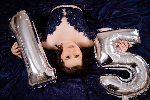 Ensaio de 15 anos; 15 anos Curitiba; Fotografa de debutantes; Inspirações de 15 anos; Chácara Ienkot; Fotografa São José dos Pinhais; Ensaio dos sonhos; Vestidos de Debutante; Fotografa Piraquara; Balões 15 anos; Meus 15 anos; Ensaio romântico;'