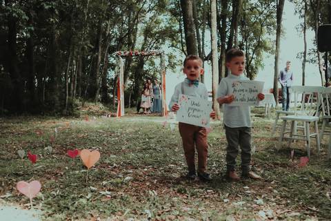 entrada dos pagens no casamento'