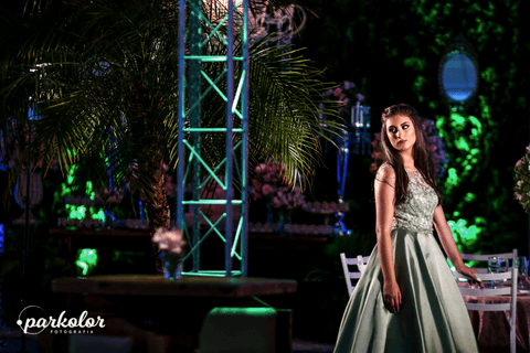 15 anos, pose na decoração verde com rosa, vestido verde ou cinza parkolor fotografias
gravataí
Glorinha, santo antônio '