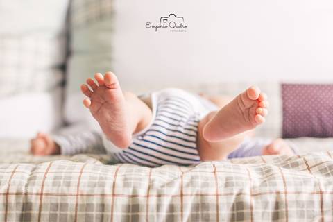 ensaio lifestyle pés de bebê'