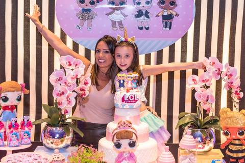 Mãe e filha!! Lindas'