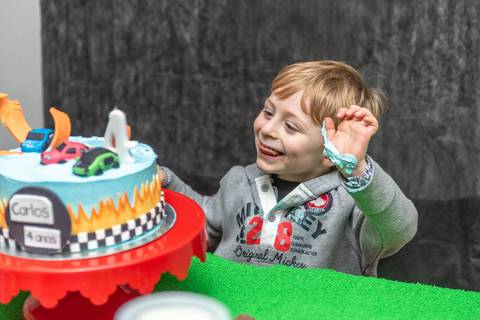 hummm esse bolo ta delicia!!'