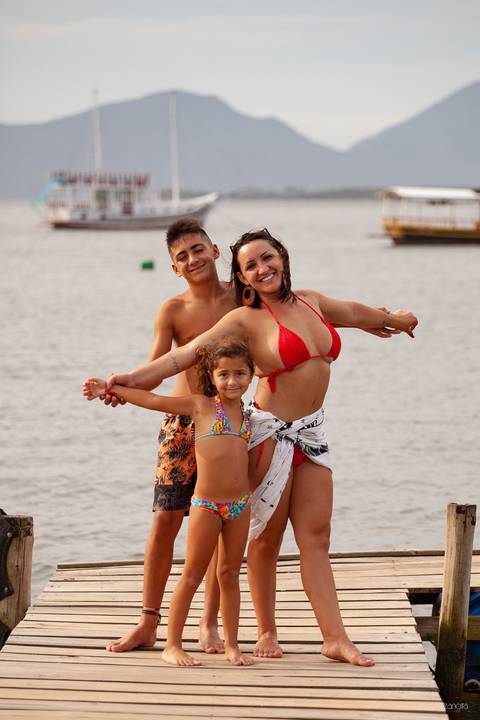 Ensaio de família em praia e dunas'