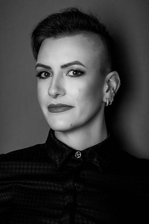 Francine Bruinsmann
Agente de Aeroporto'