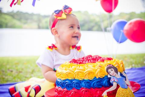 Smach and Cake Isabella Maria'