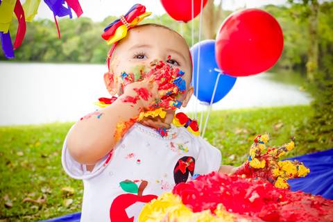 Smach and Cake Isabella Maria'