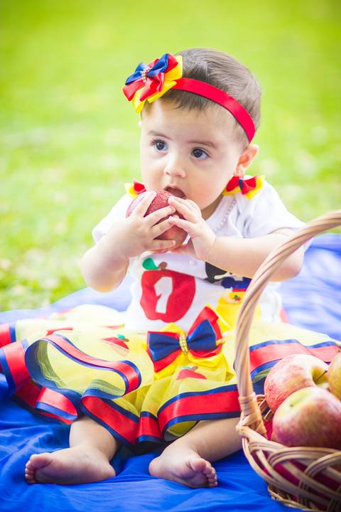 Smach and Cake Isabella Maria'