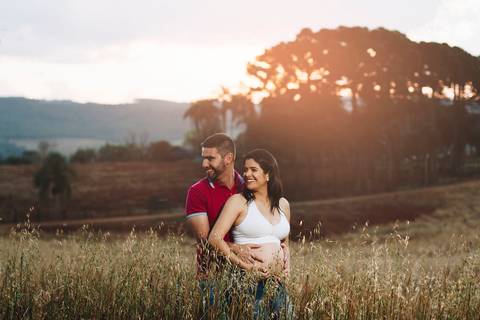 Ensaio fotográfico da gestante de Ortigueira feito em Tibagi pelo fotografo Sirlei Brizola'