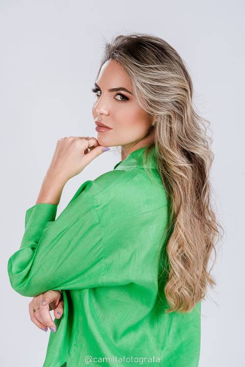 Dentista Paula Prando ensaio em estudio'