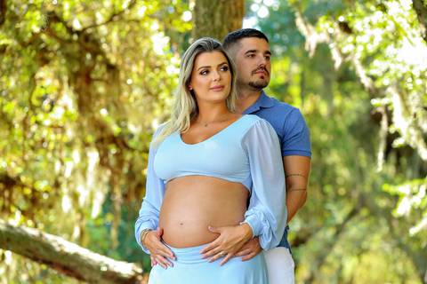 ensaio de gestante – book de gestante – fotografo de gestante – book de gestante na natureza – gestante no por sol – tramandai – lindas fotos de gestante com por do sol – Fábio Martins fotografo de gestante – gestante na praia – gestante sexy – linda '