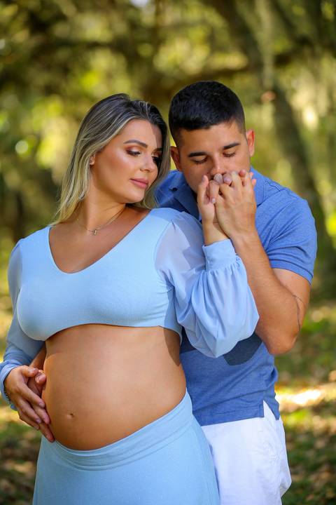 ensaio de gestante – book de gestante – fotografo de gestante – book de gestante na natureza – gestante no por sol – tramandai – lindas fotos de gestante com por do sol – Fábio Martins fotografo de gestante – gestante na praia – gestante sexy – linda '