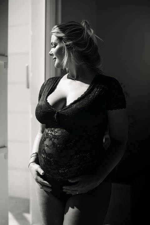 ensaio de gestante – book de gestante – fotografo de gestante – book de gestante na natureza – gestante no por sol – tramandai – lindas fotos de gestante com por do sol – Fábio Martins fotografo de gestante – gestante na praia – gestante sexy – linda '