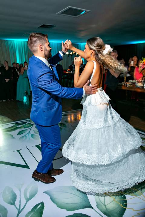 Casamento - convidados  - noivos - primeira dança - fotógrafo Fábio Martins'