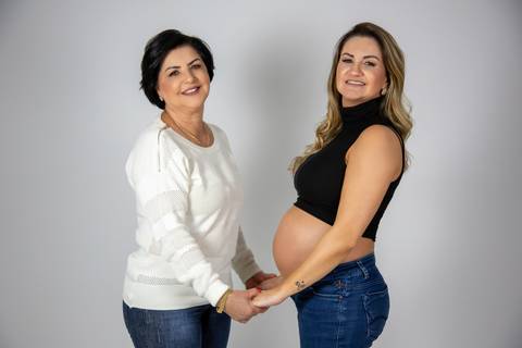 ensaio de gestante – book de gestante – fotografo de gestante – book de gestante na natureza – gestante no por sol – Porto Alegre – lindas fotos de gestante com por do sol – Fábio Martins fotografo de gestante – gestante sexy – linda'