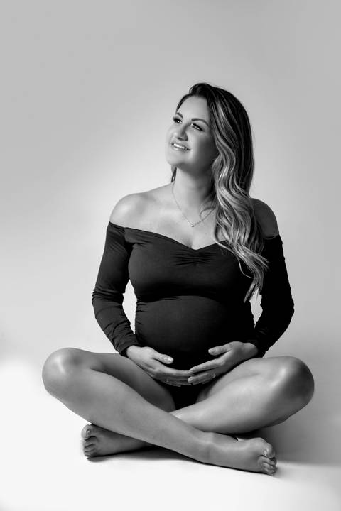 ensaio de gestante – book de gestante – fotografo de gestante – book de gestante na natureza – gestante no por sol – Porto Alegre – lindas fotos de gestante com por do sol – Fábio Martins fotografo de gestante – gestante sexy – linda'