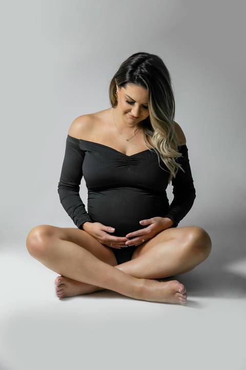 ensaio de gestante – book de gestante – fotografo de gestante – book de gestante na natureza – gestante no por sol – Porto Alegre – lindas fotos de gestante com por do sol – Fábio Martins fotografo de gestante – gestante sexy – linda'