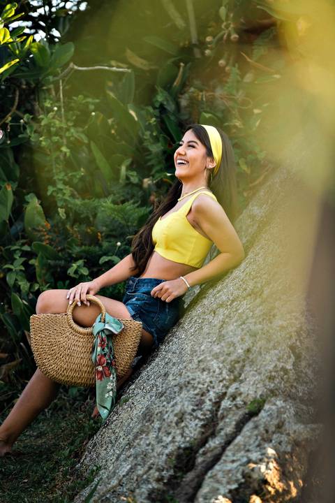 book de 15 anos – ensaio de 15 anos no pro do sol – fabio Martins - book externo – 15 anos lindo – book fotográfico lindo – melhores fotos de 15 anos - book em Santa Catarina – praia do rosa – praia de garopaba - 15 anos roupa amarela '