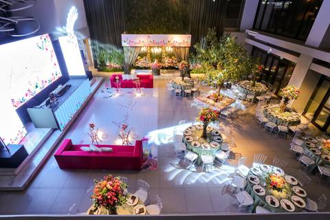 Porto Alegre – Fotos – Fotos de 15 anos – festa de 15 anos – festa linda de 15 anos – fotógrafo Fábio Martins – Lalux – Debutantes em Canoas – Autentique eventos – festa floral – melhor festa de 15 anos'