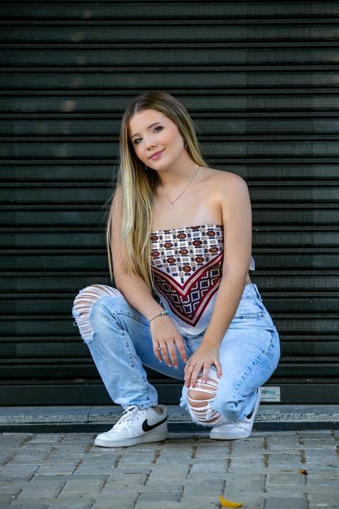 praia de Garopaba sc -nascer do sol na praia - book em Santa Catarina - ensaio em Santa Catarina -menina de biquini – centrinho do rosa – baira-mar – vida sol e mar - surf - mormai'