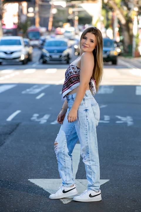 praia de Garopaba sc -nascer do sol na praia - book em Santa Catarina - ensaio em Santa Catarina -menina de biquini – centrinho do rosa – baira-mar – vida sol e mar - surf - mormai'