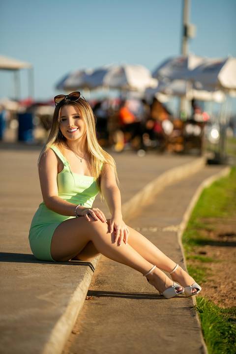 praia de Garopaba sc -nascer do sol na praia - book em Santa Catarina - ensaio em Santa Catarina -menina de biquini – centrinho do rosa – baira-mar – vida sol e mar - surf - mormai'