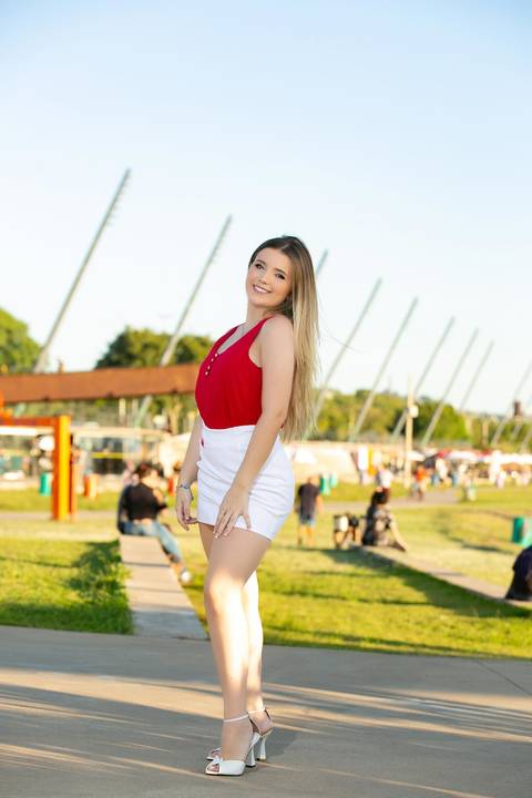 praia de Garopaba sc -nascer do sol na praia - book em Santa Catarina - ensaio em Santa Catarina -menina de biquini – centrinho do rosa – baira-mar – vida sol e mar - surf - mormai'