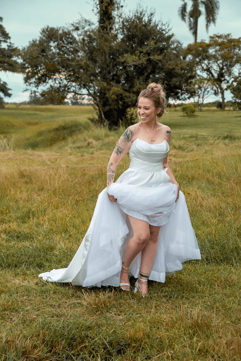 fotos-de-casamento-fotos-noiva-making-of-porto-alegre-casal-noiva-noivo-fotos-fotografia-fotógrafo-porto-alegre-wedding-porto-alegre-fotografo-profissional-vestido-de-noiva-penteado-noiva-casamento'