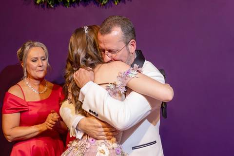 Porto Alegre – Fotos – Fotos de 15 anos – festa de 15 anos – festa linda de 15 anos – fotógrafo Fábio Martins – casa vetro – Debutantes em porto alegre – serata – melhor festa de 15 anos – serata eventos'