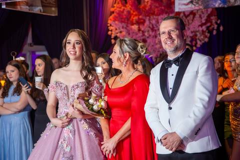 Porto Alegre – Fotos – Fotos de 15 anos – festa de 15 anos – festa linda de 15 anos – fotógrafo Fábio Martins – casa vetro – Debutantes em porto alegre – serata – melhor festa de 15 anos – serata eventos'