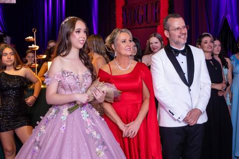 Porto Alegre – Fotos – Fotos de 15 anos – festa de 15 anos – festa linda de 15 anos – fotógrafo Fábio Martins – casa vetro – Debutantes em porto alegre – serata – melhor festa de 15 anos – serata eventos'