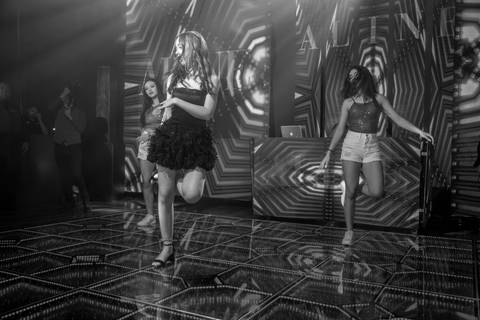 Porto Alegre – Fotos – Fotos de 15 anos – festa de 15 anos – festa linda de 15 anos – fotógrafo Fábio Martins – casa vetro – Debutantes em porto alegre – serata – melhor festa de 15 anos – serata eventos'