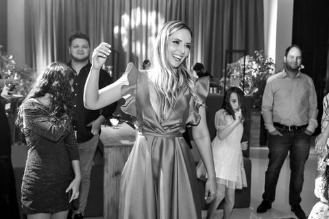 FORMATURA – DIREITO – PUCRS – GRÊMIO NAÚTICO UNIÃO – FESTA DE FORMATURA – FOMANDA DE VERMELHO – VESTIDO LINDO – MARIO CARDOSO – FOTOGRAFO DE FORMATURA – MELHOR FOTO DE FORMATURA '