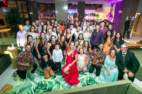 FORMATURA – DIREITO – PUCRS – GRÊMIO NAÚTICO UNIÃO – FESTA DE FORMATURA – FOMANDA DE VERMELHO – VESTIDO LINDO – MARIO CARDOSO – FOTOGRAFO DE FORMATURA – MELHOR FOTO DE FORMATURA '