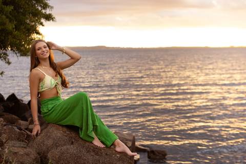 book-ensaio-foto-fotos-fotografia-fotografico-fotografo-photo-shoot-photoshooting-book-externo-urbano-rio-lago-agua-15-anos-quinze-anos-urbano-ao-ar-livre-externo-fabio-martins-foto-equipe-fotografo-profissional-foto-equipe-look-do-dia-adolescente-poa'