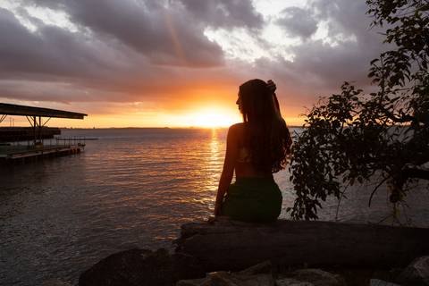 book-ensaio-foto-fotos-fotografia-fotografico-fotografo-photo-shoot-photoshooting-book-externo-urbano-rio-lago-agua-15-anos-quinze-anos-urbano-ao-ar-livre-externo-fabio-martins-foto-equipe-fotografo-profissional-foto-equipe-look-do-dia-adolescente-poa'