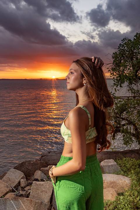 book-ensaio-foto-fotos-fotografia-fotografico-fotografo-photo-shoot-photoshooting-book-externo-urbano-rio-lago-agua-15-anos-quinze-anos-urbano-ao-ar-livre-externo-fabio-martins-foto-equipe-fotografo-profissional-foto-equipe-look-do-dia-adolescente-poa'