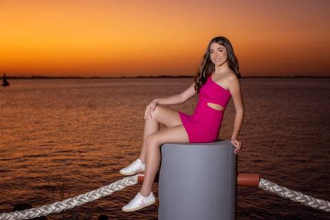 Book de 15 anos em Porto Alegre por do sol no guaíba com barco a velas  - Fábio Martins Fotógrafo'