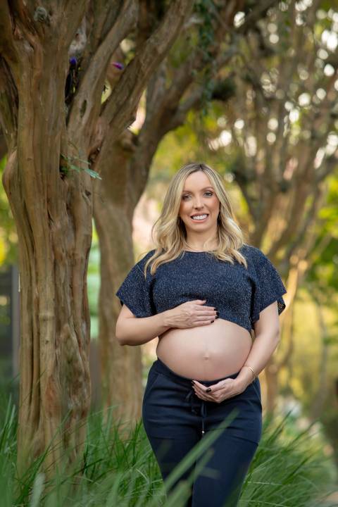 ensaio de gestante – book de gestante – fotografo de gestante – book de gestante na natureza – gestante no por sol – Porto Alegre – Fábio Martins fotografo de gestante – gestante sexy – pontal shopping'