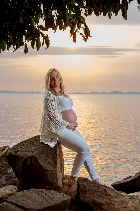 ensaio de gestante – book de gestante – fotografo de gestante – book de gestante na natureza – gestante no por sol – Porto Alegre – Fábio Martins fotografo de gestante – gestante sexy – pontal shopping'
