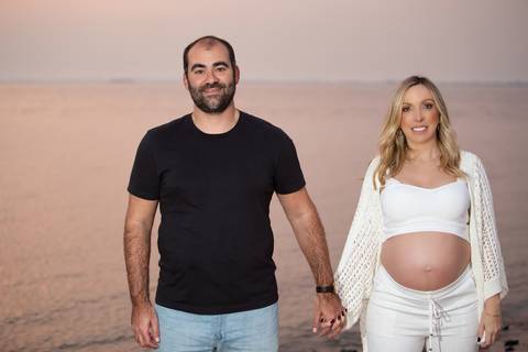 ensaio de gestante – book de gestante – fotografo de gestante – book de gestante na natureza – gestante no por sol – Porto Alegre – Fábio Martins fotografo de gestante – gestante sexy – pontal shopping'