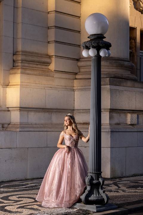 book-ensaio-foto-fotos-fotografia-fotografico-fotografo-photo-shoot-photoshooting-book-externo-urbano-rio-lago-agua-15-anos-quinze-anos-urbano-ao-ar-livre-externo-fabio-martins-foto-equipe-fotografo-profissional-foto-equipe-look-do-dia-adolescente-poa'